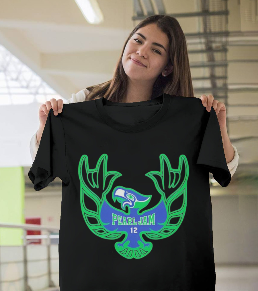 Pearl Jam 12 Seahawks Fan Emblem T-Shirt