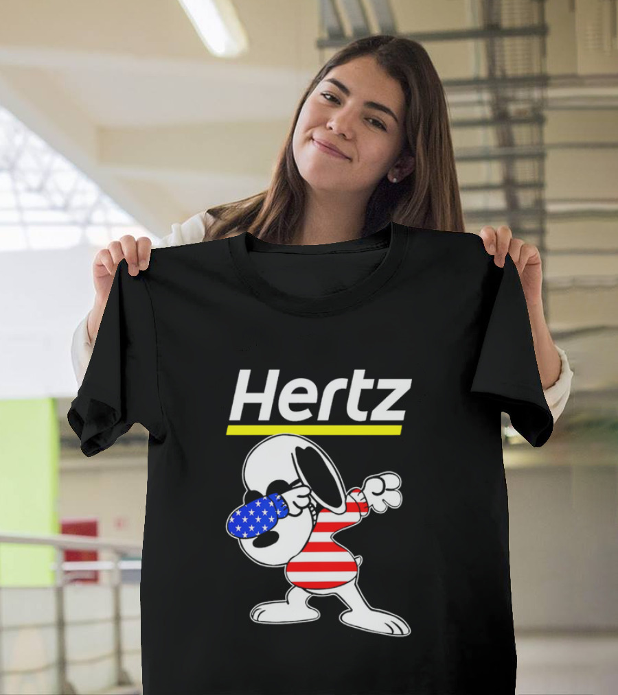Hertz Snoopy Dabbing American Flag Pattern T-Shirt