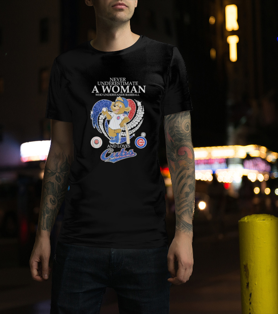 Never Underestimate A Woman Who Understands Baseball And Loves Cubs Chicago Mascot Clark Diamond Heart T-Shirt