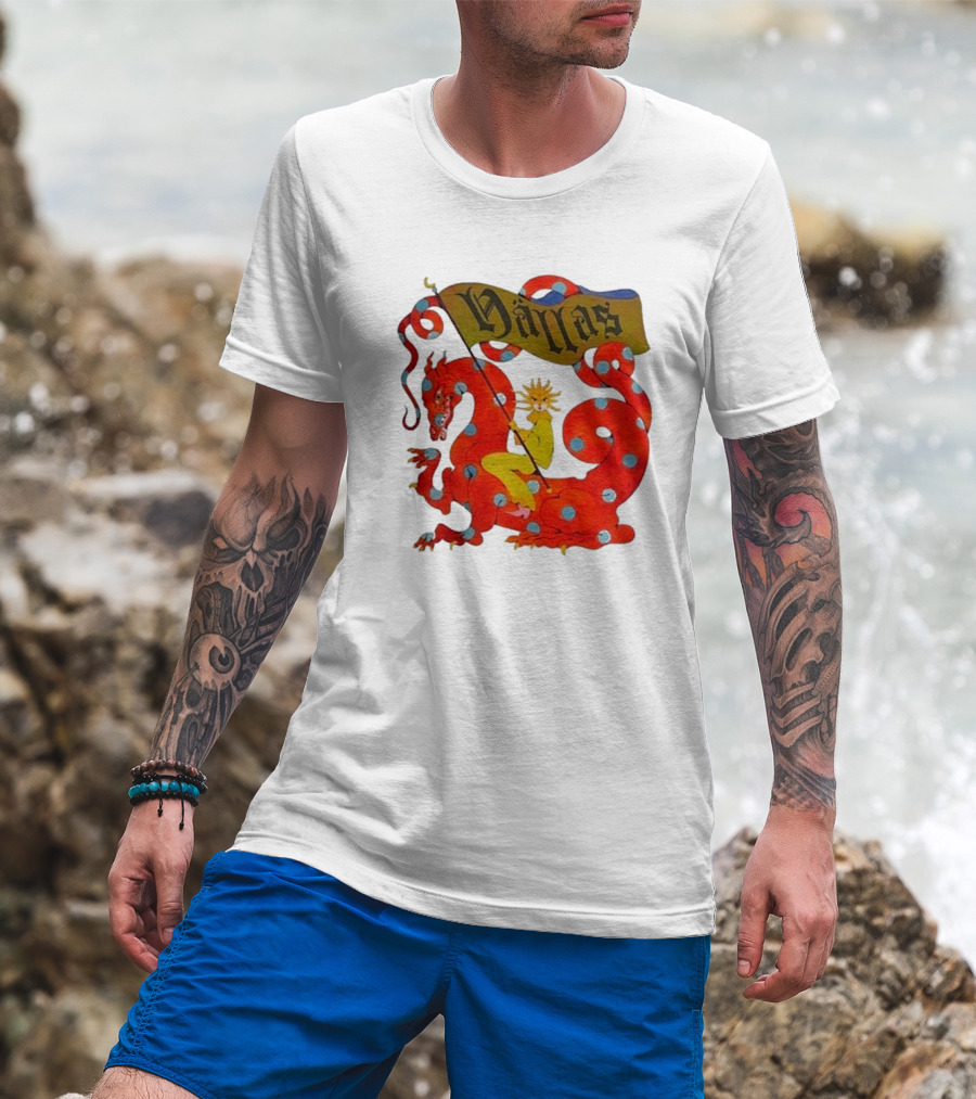 Hällas Flower Knight Riding Red Polka Dot Dragon T-Shirt