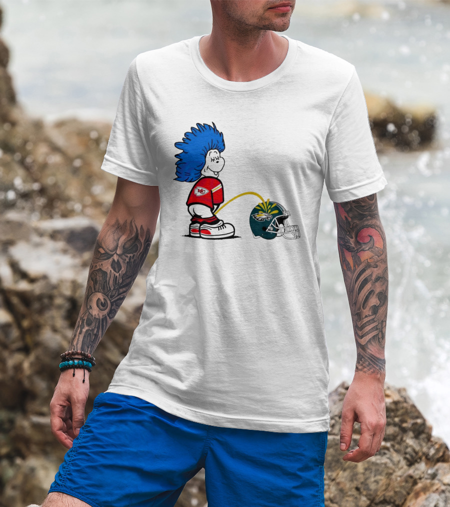 Thing One Kansas City Chiefs Piss On Philadelphia Eagles 2025 T-Shirt