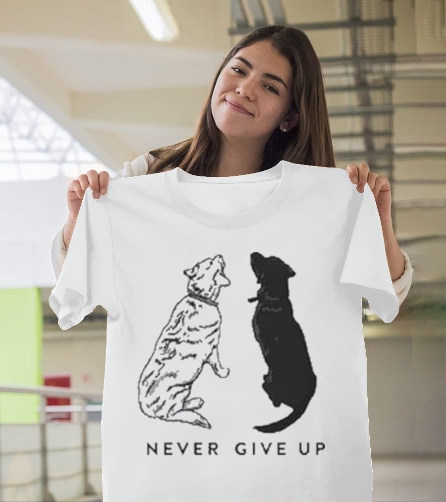 Never Give Up Dog Silhouettes Tors T-Shirt