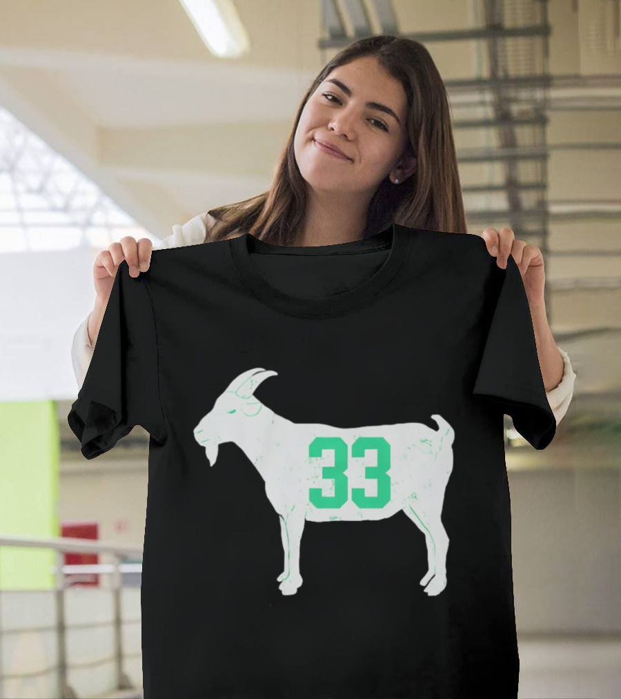 Larry Bird Goat 33 Boston Celtics St Patrick's Day Basketball T-Shirt