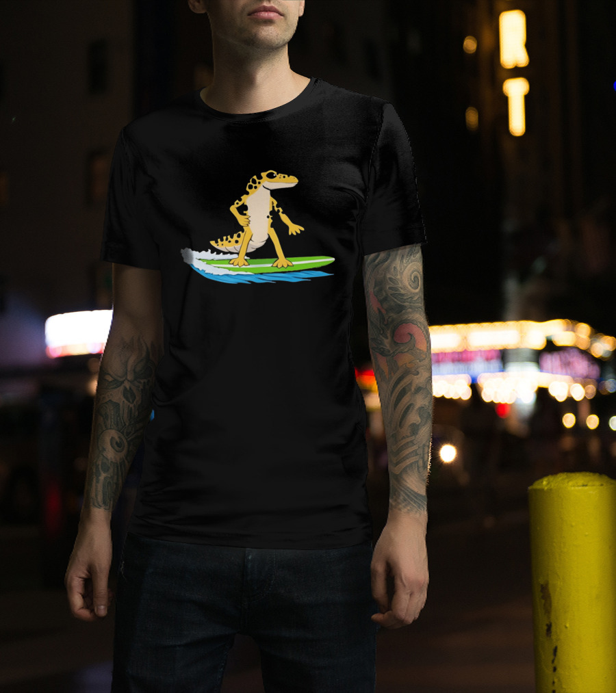 Leopard Gecko Yellow Lizard Riding Surfboard T-Shirt