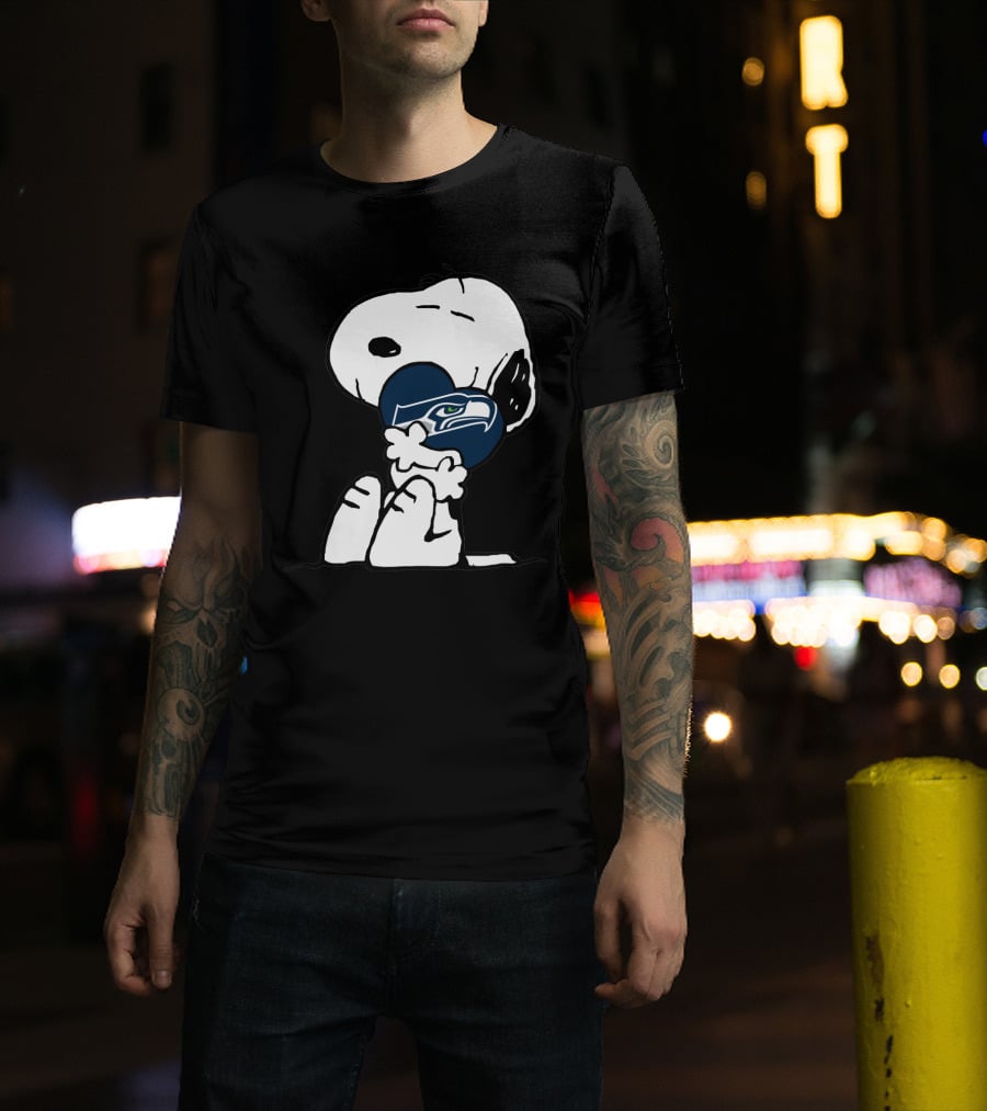 Seattle Seahawks Snoopy Hugging Heart T-Shirt
