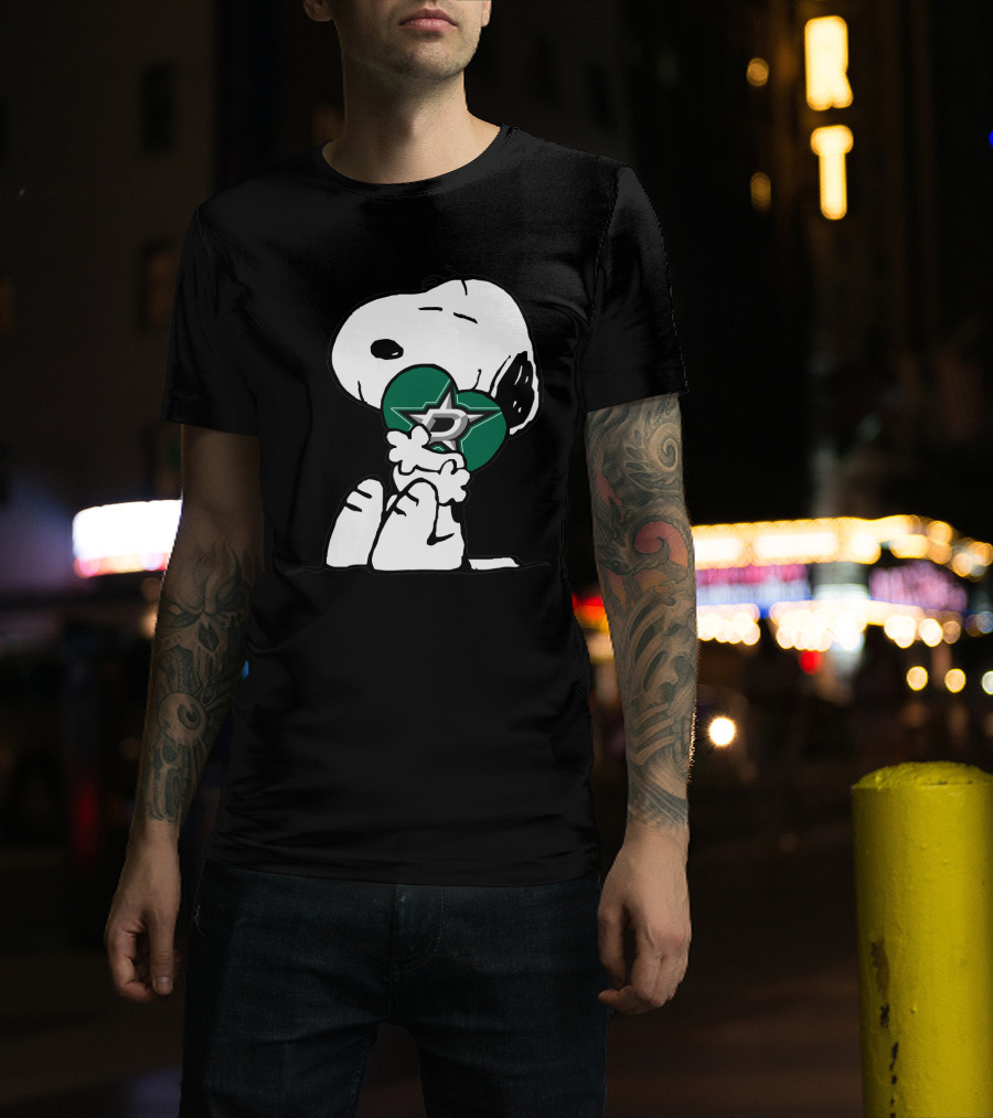 Snoopy Dallas Stars Hugging Nhl Hockey T-Shirt