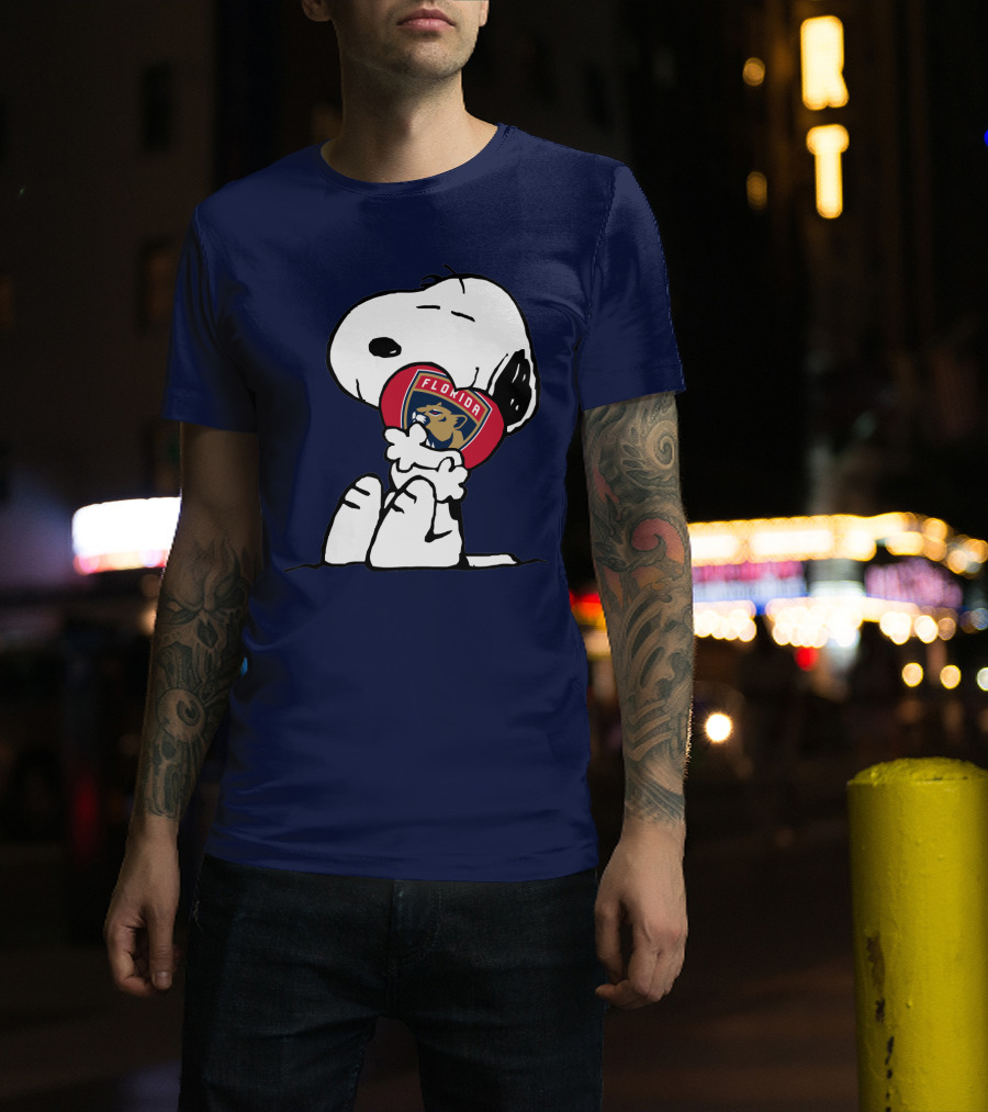 Snoopy Hugging Florida Panthers Heart T-Shirt
