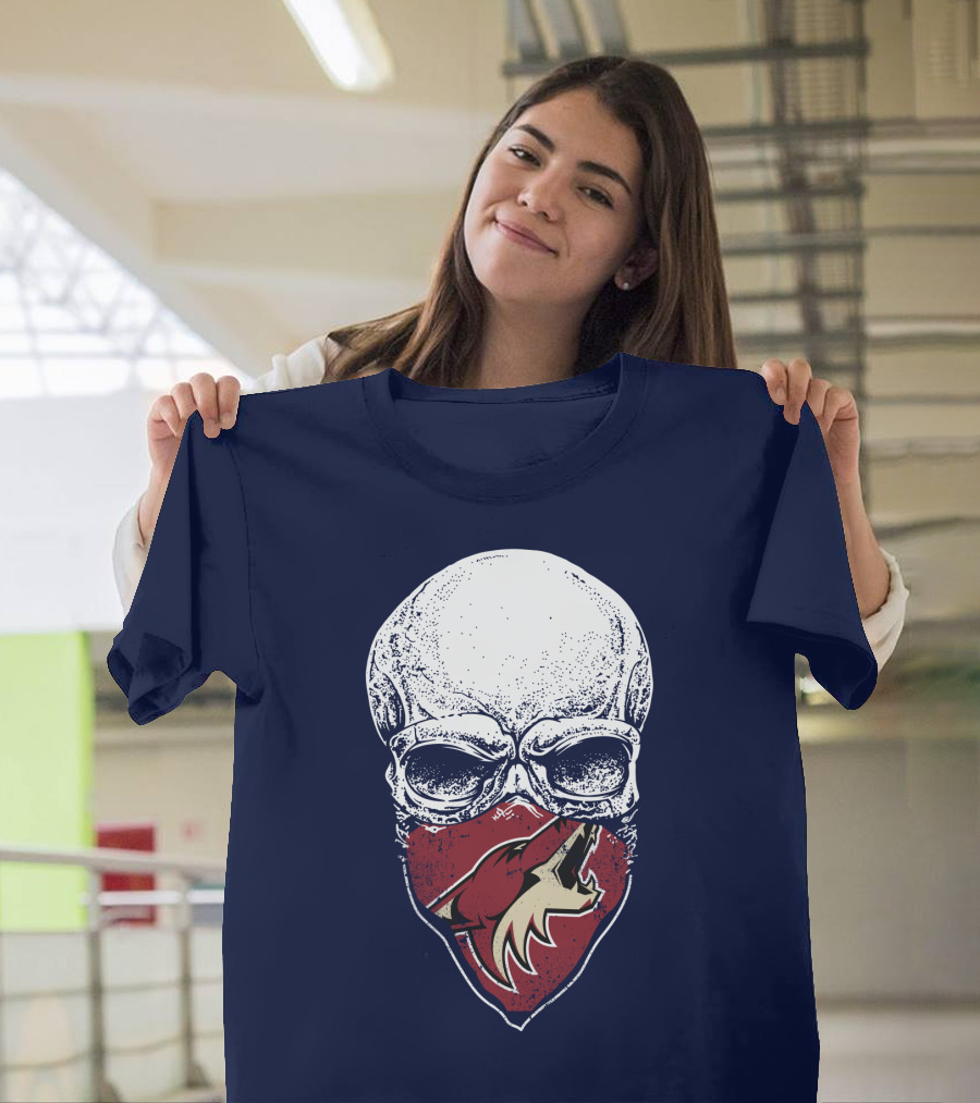 Arizona Coyotes Skull Logo With Coyote Mask T-Shirt