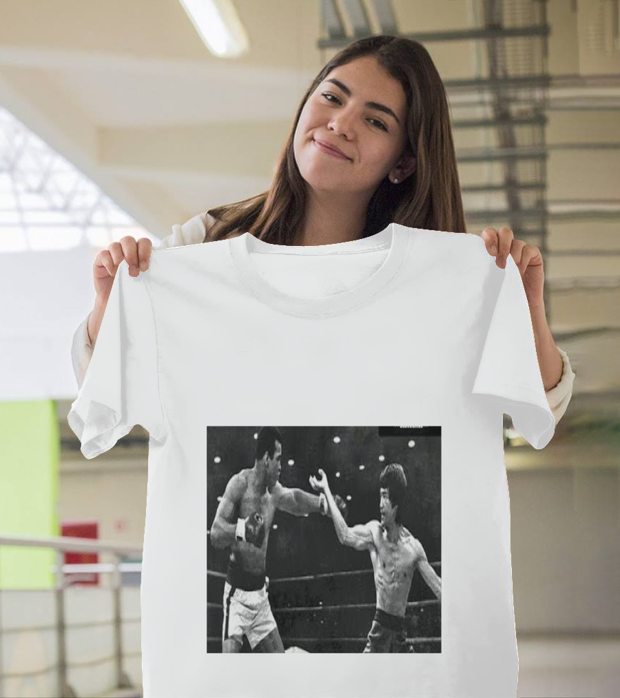 Bruce Lee vs Ali Iconic Fight Showdown T-Shirt