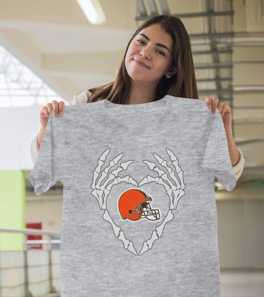 Cleveland Browns Helmet Skeleton Heart T-Shirt
