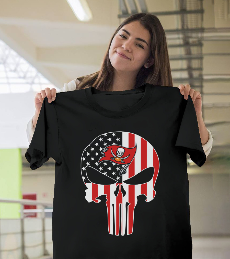 Buccaneers Punisher Skull American Flag T-Shirt