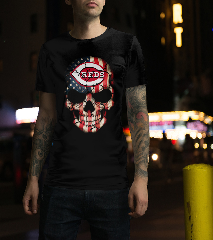 Reds American Flag Skull T-Shirt