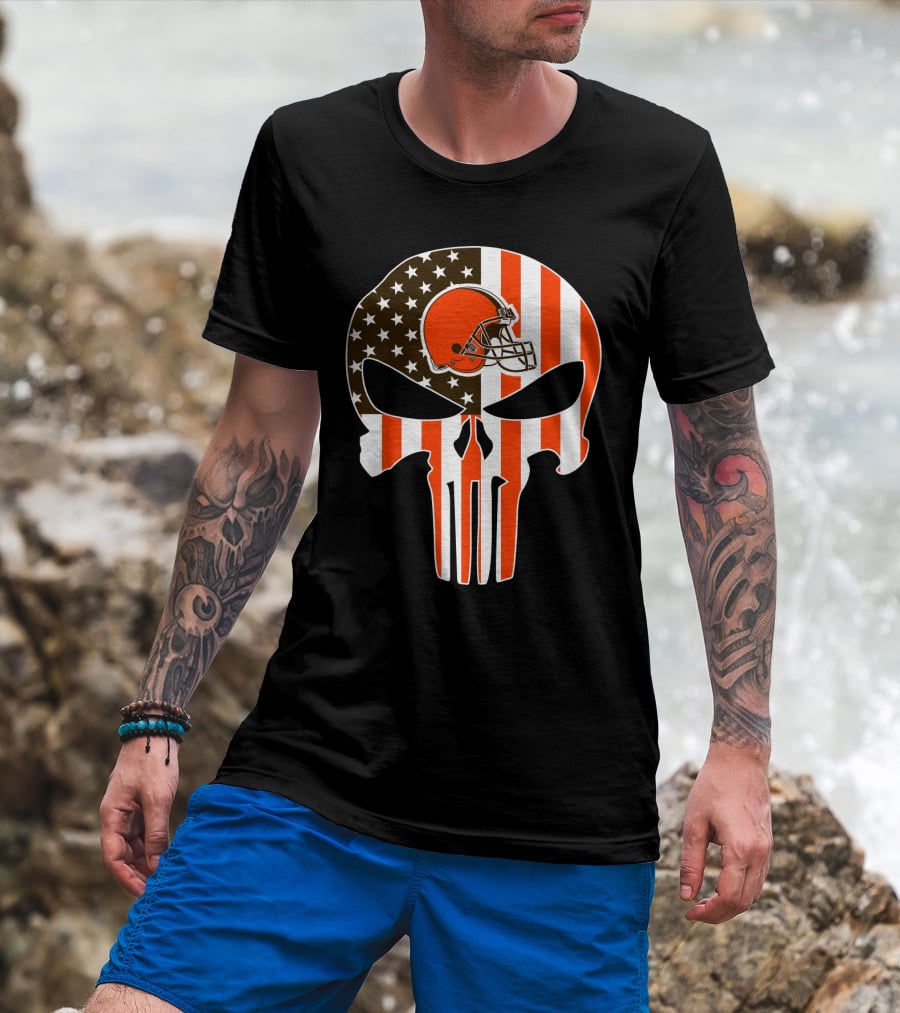 Cleveland Browns Skull American Flag Helmet T-Shirt