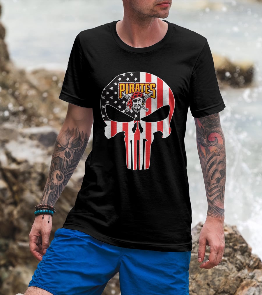 Pirates Skull American Flag T-Shirt