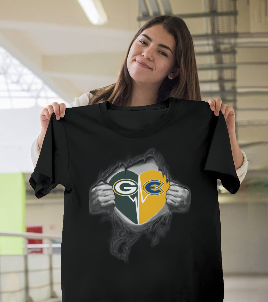 Packers Love Eau Claire Blugolds Split Heart T-Shirt