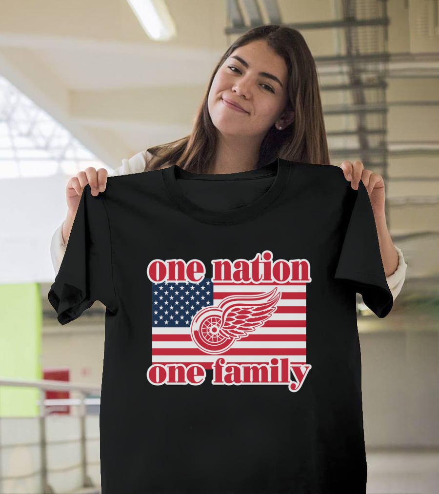 One Nation One Family Detroit Red Wings 105 American Flag T-Shirt