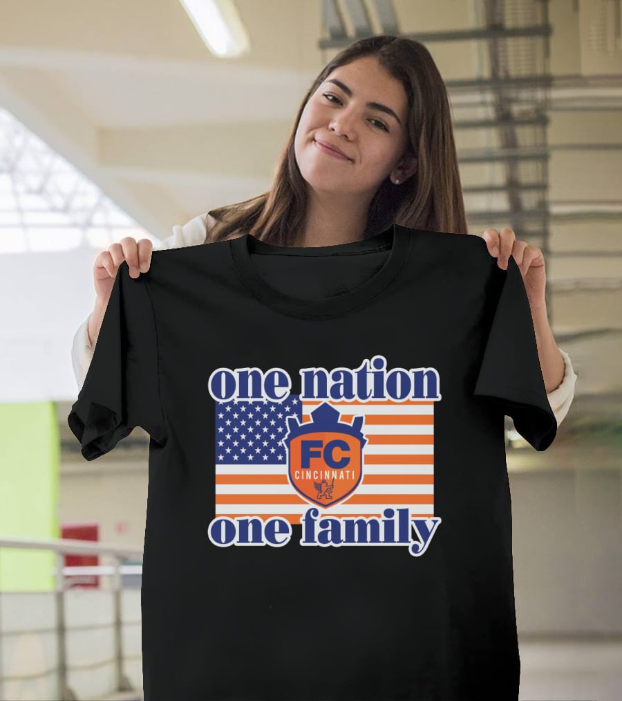 One Nation One Family Fc Cincinnati United States Flag T-Shirt