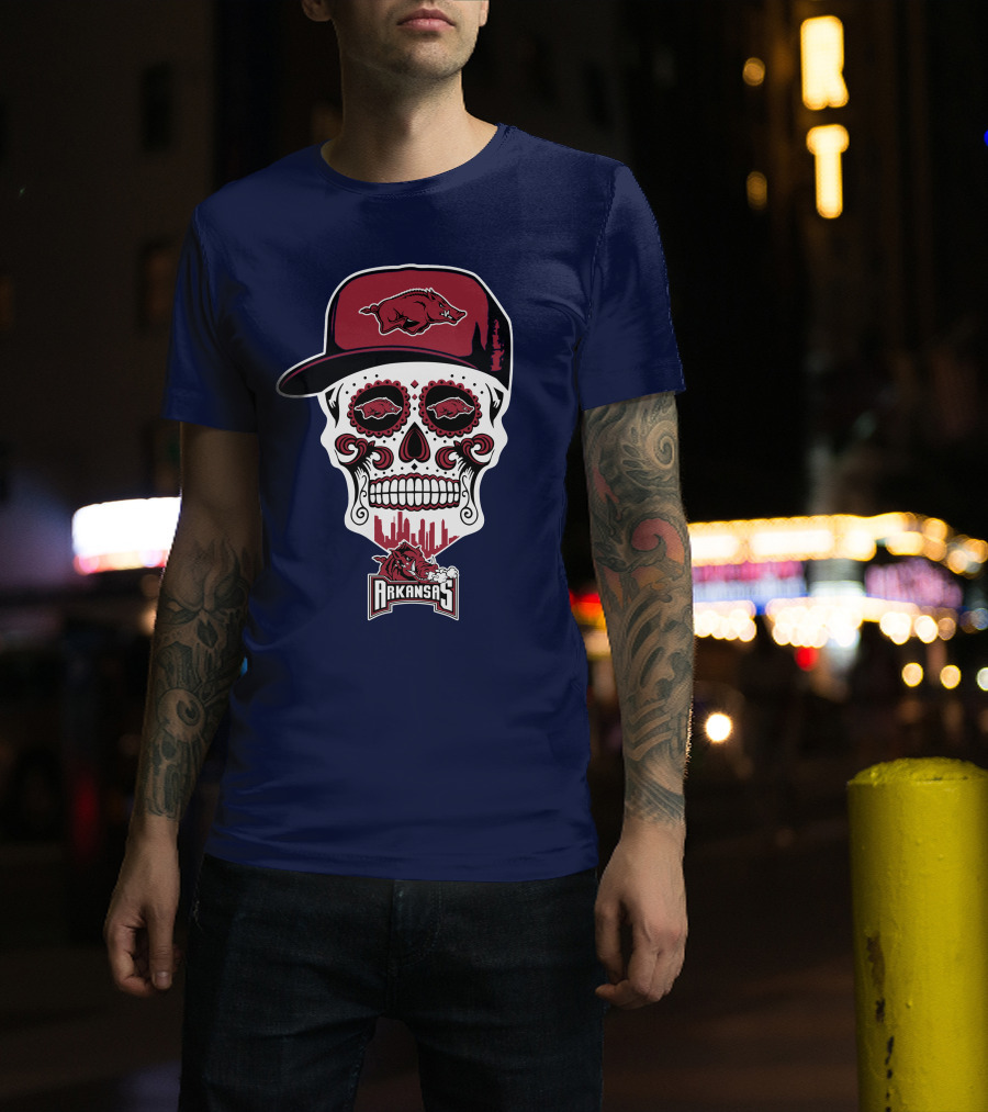 Arkansas Razorbacks Skull With Hat And Team T-Shirt