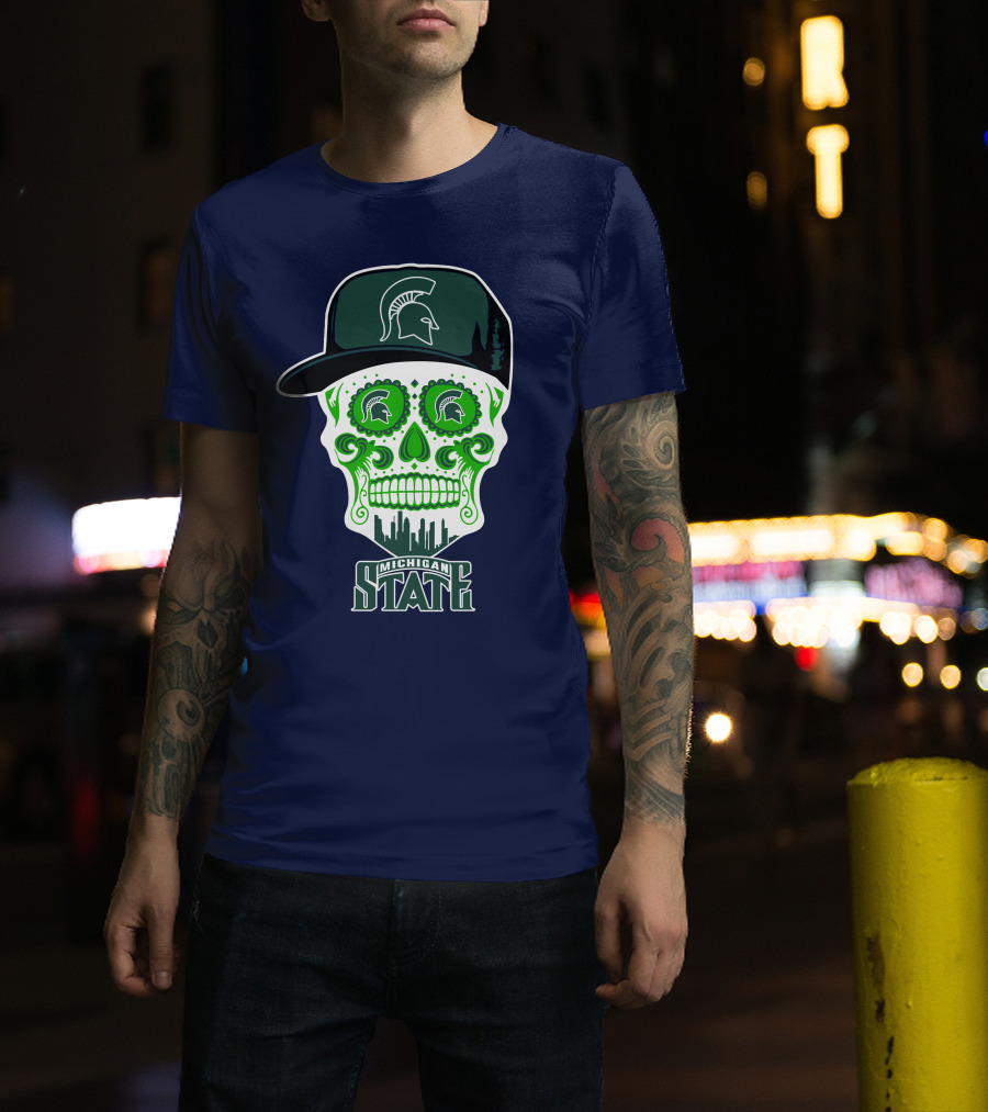 Michigan State Spartans Sugar Skull With Spartan Helmet Icon And City Skyline T-Shirt