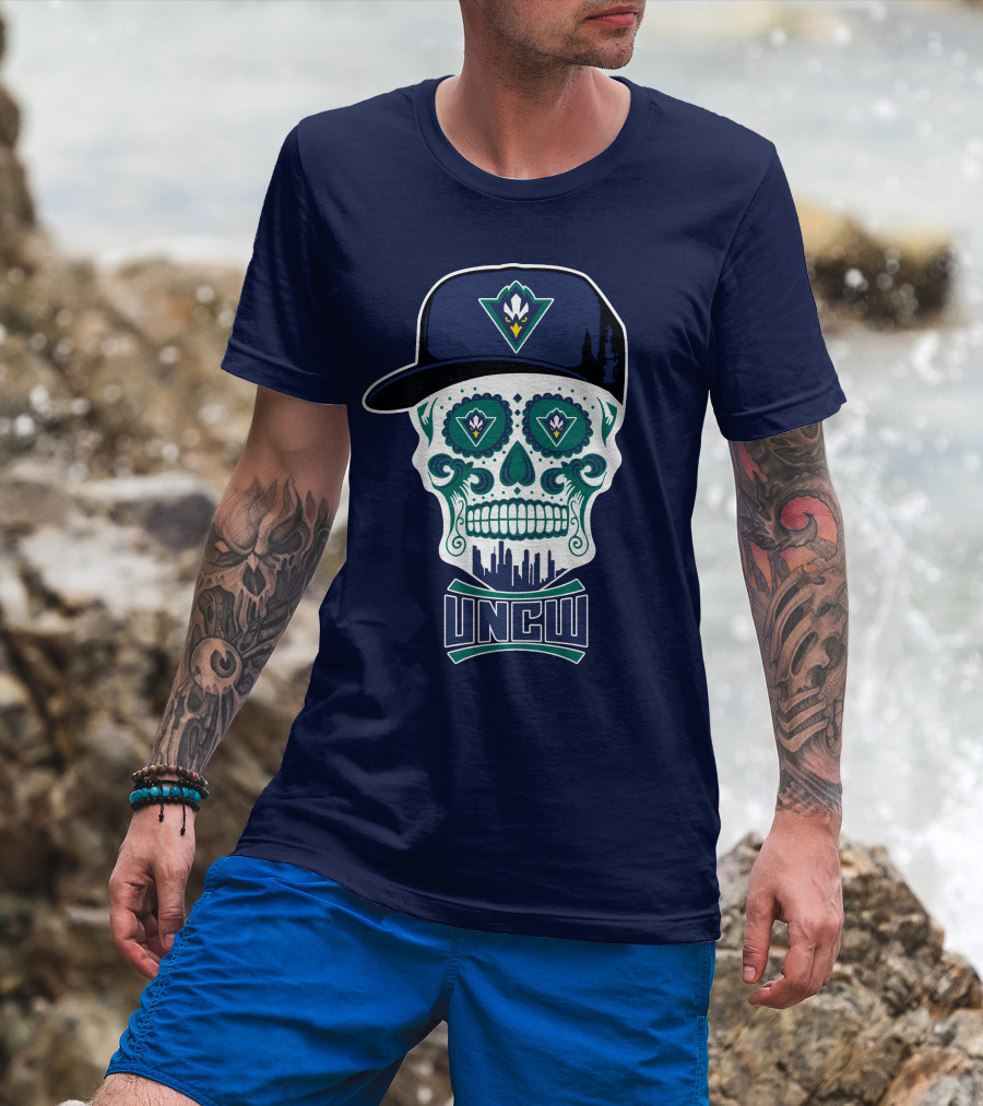 Uncw Seahawks Sugar Skull With Hat T-Shirt