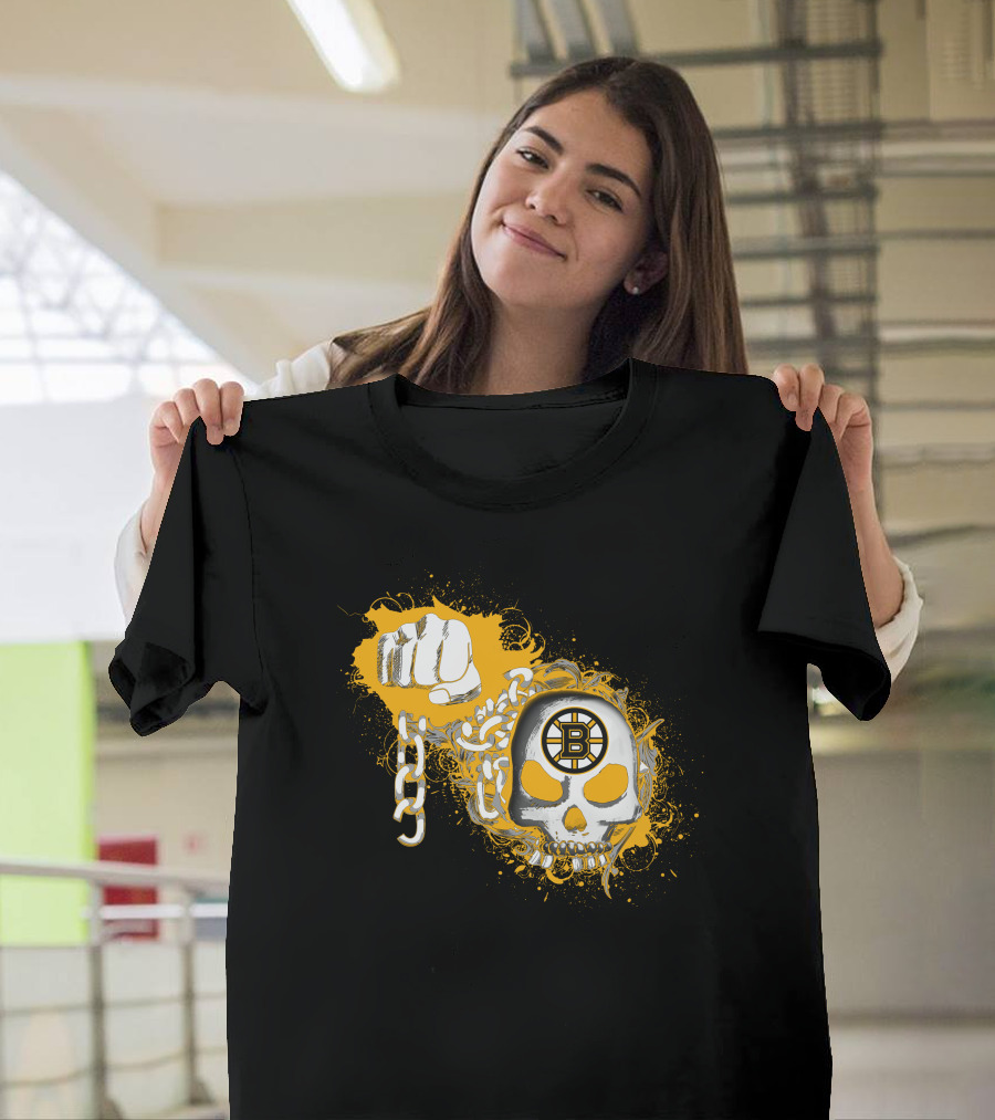 Boston Bruins Skull And Fist With Chains T-Shirt