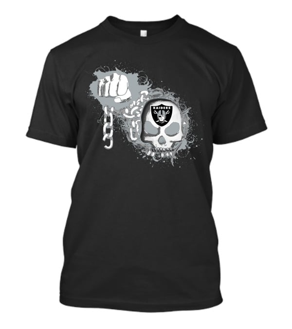 Las Vegas Raiders Skull And Fist Graphic With Chains T-Shirt