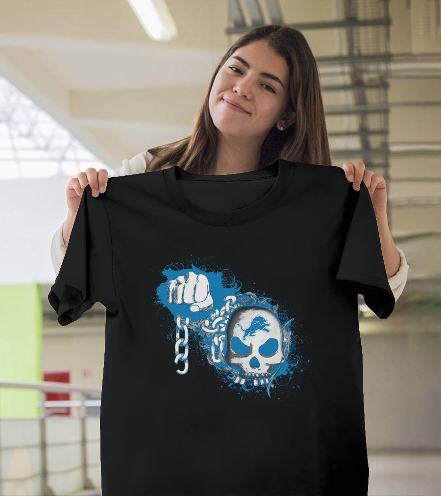 Detroit Lions Skull And Fist Chain T-Shirt