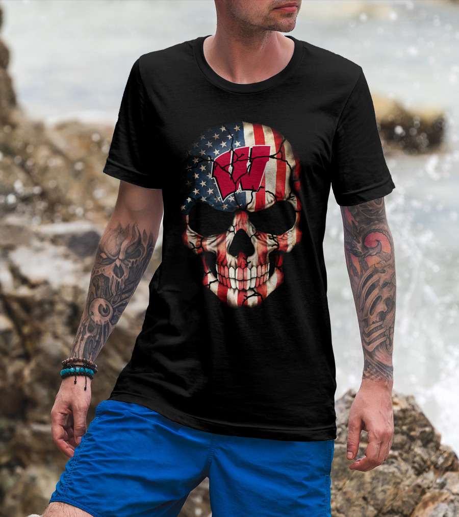 Wisconsin Badgers American Flag Skull W T-Shirt