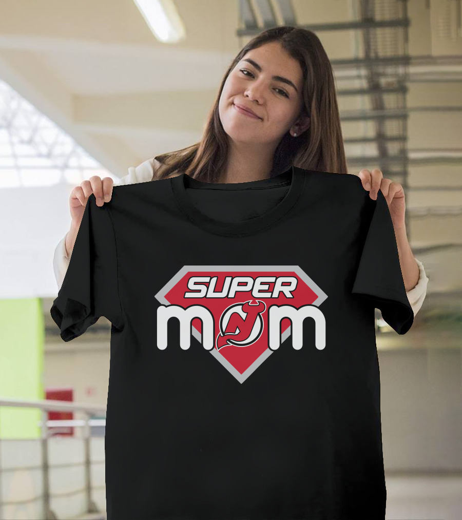 Super Mom 101 New Jersey Devils T-Shirt