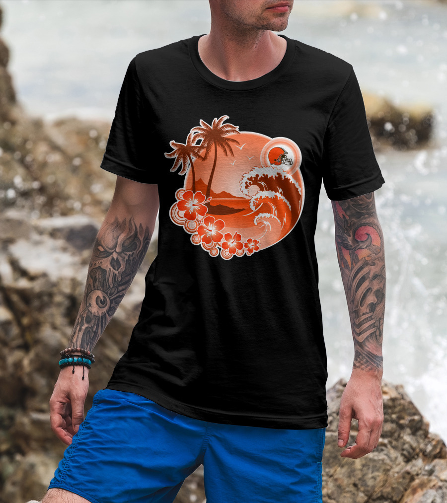 Cleveland Browns Holiday Tropical Beach Scene With Flowers And Helmet T-Shirt