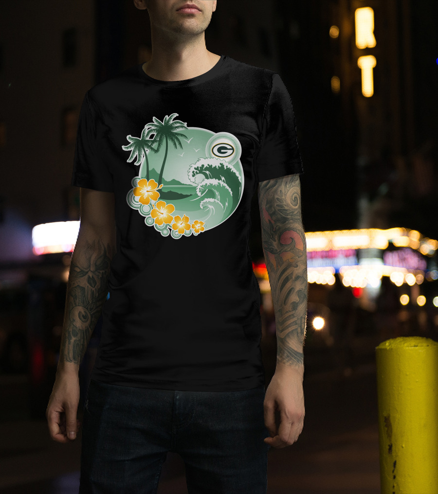 Green Bay Packers Tropical Wave Holiday Scene T-Shirt