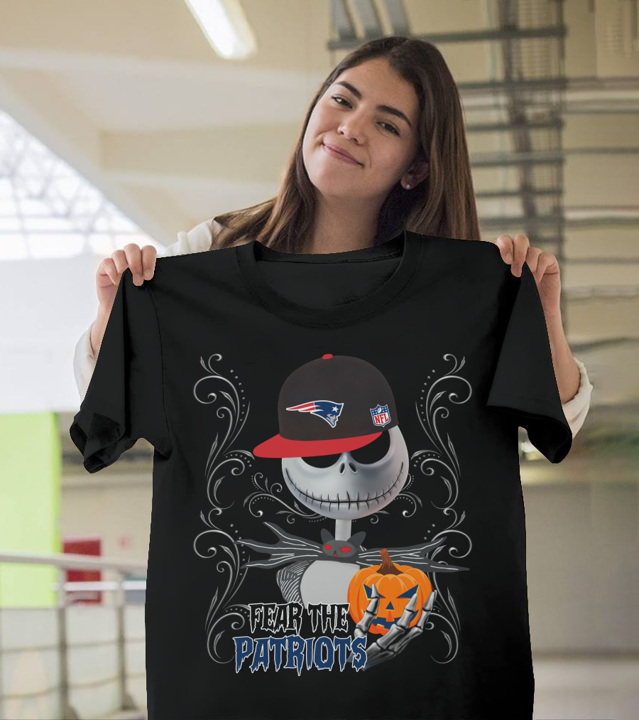 Fear the Patriots NFL Halloween Skeleton Pumpkin T-Shirt