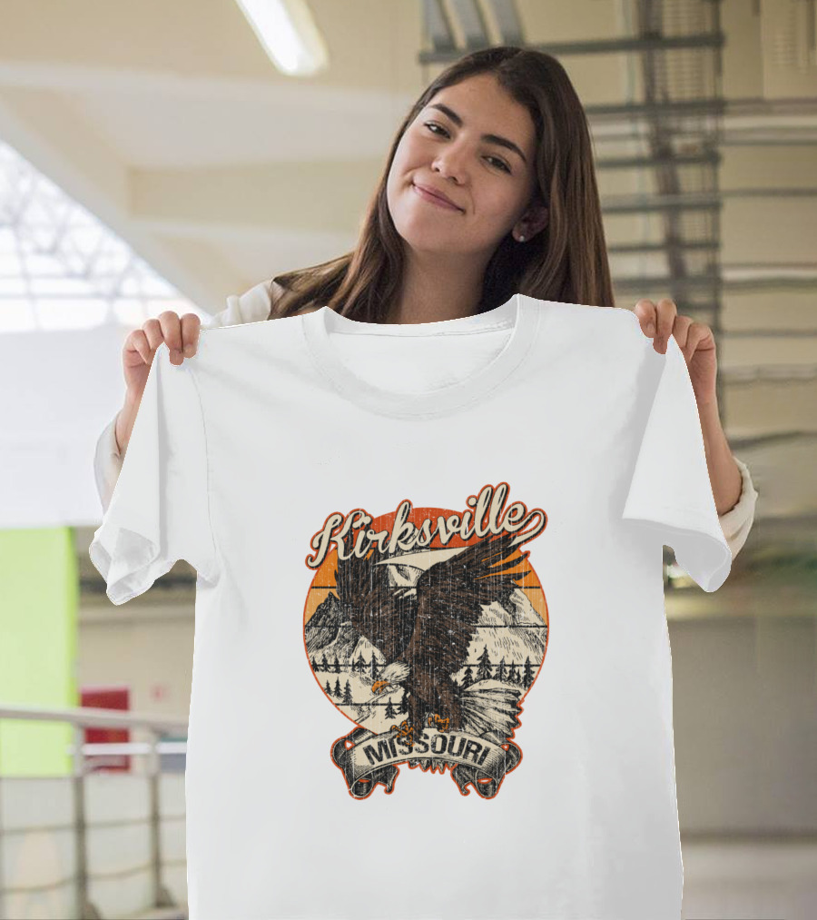 Kirksville Missouri Bald Eagle Retro Vintage Scenery T-Shirt