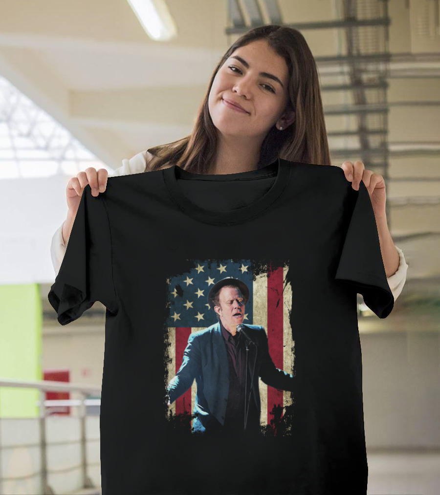 Retro Tom Waits Love Country Musician American Flag Background T-Shirt