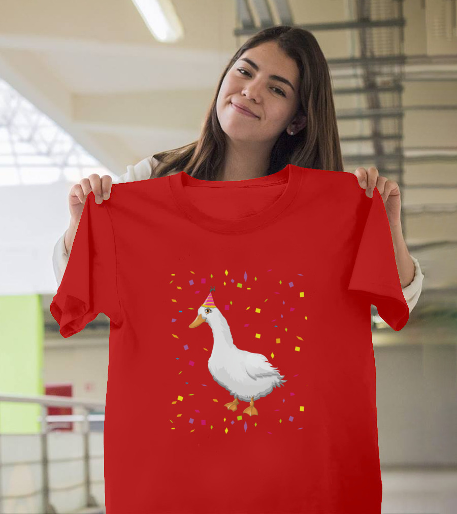 Birthday Duck Party Hat Confetti T-Shirt