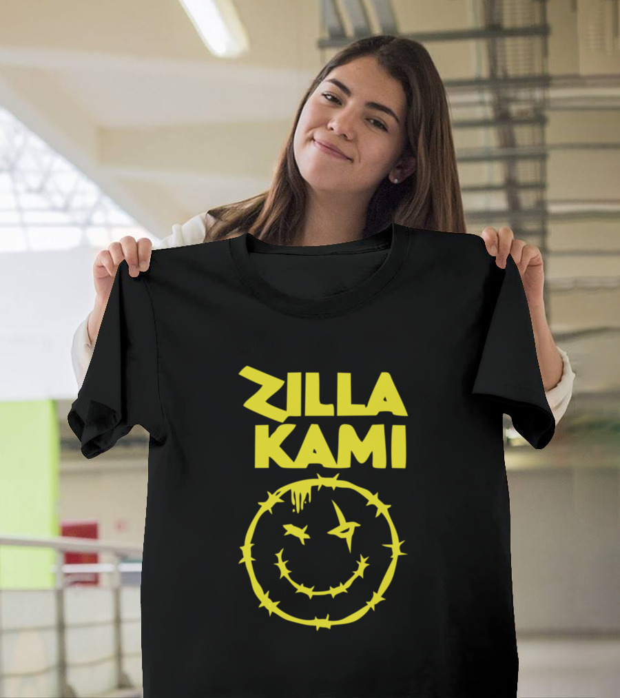 Zilla Kami Barbed Wire Smile Face T-Shirt