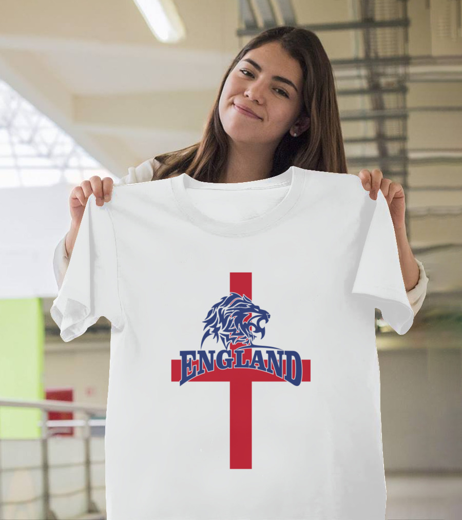 England Lion Emblem Vertical Flag Great Britain T-Shirt