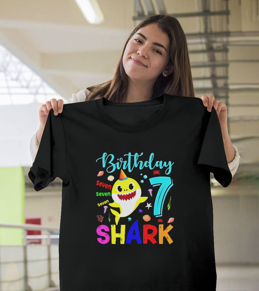 Birthday Shark 7 Seven Years Old Kids Funny Ideas T-Shirt