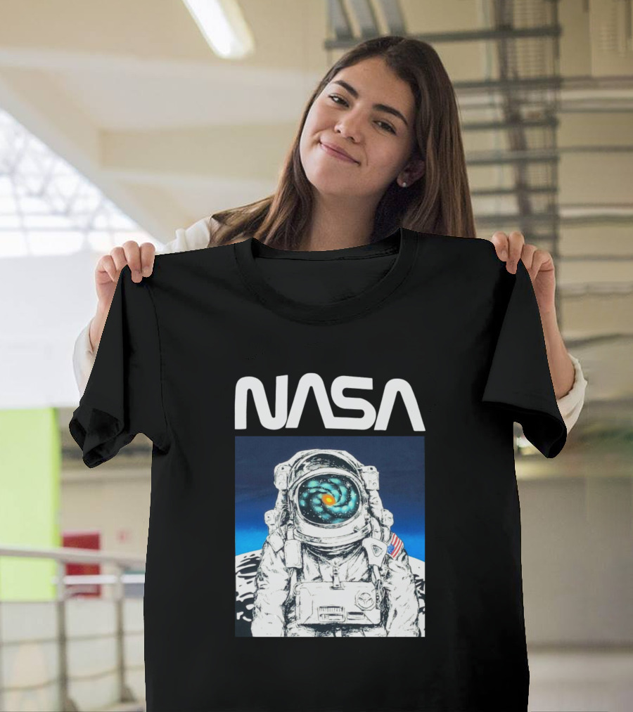 Nasa Astronaut Galaxy Helmet Moon Landing Outer Space T-Shirt