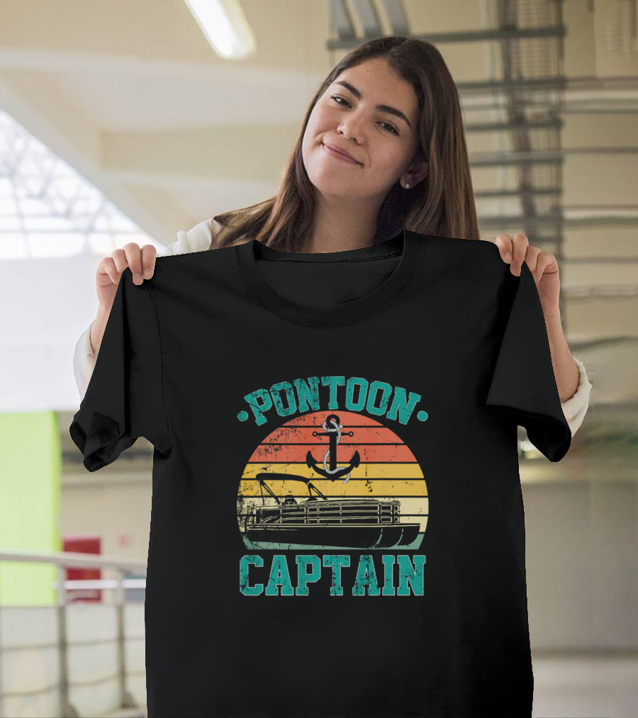 Pontoon Captain Vintage Anchor Boating Enthusiast T-Shirt