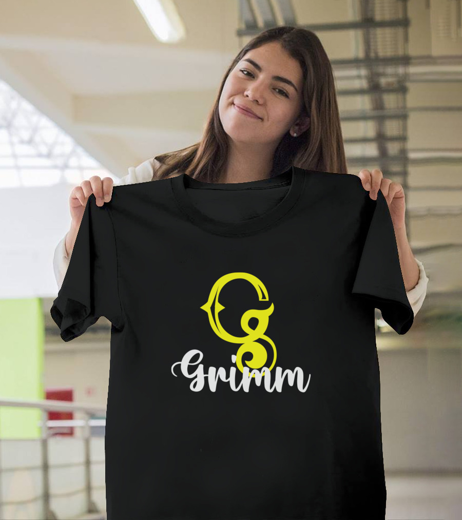 Im A Grimm Surname Second Name Yellow Star G T-Shirt