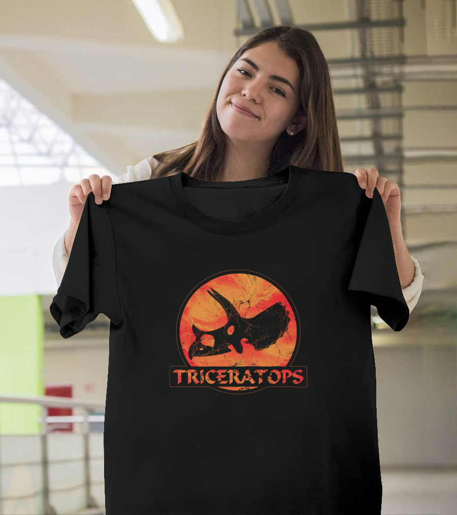 Triceratops Vintage Fossil Silhouette in Jurassic Style Circle T-Shirt