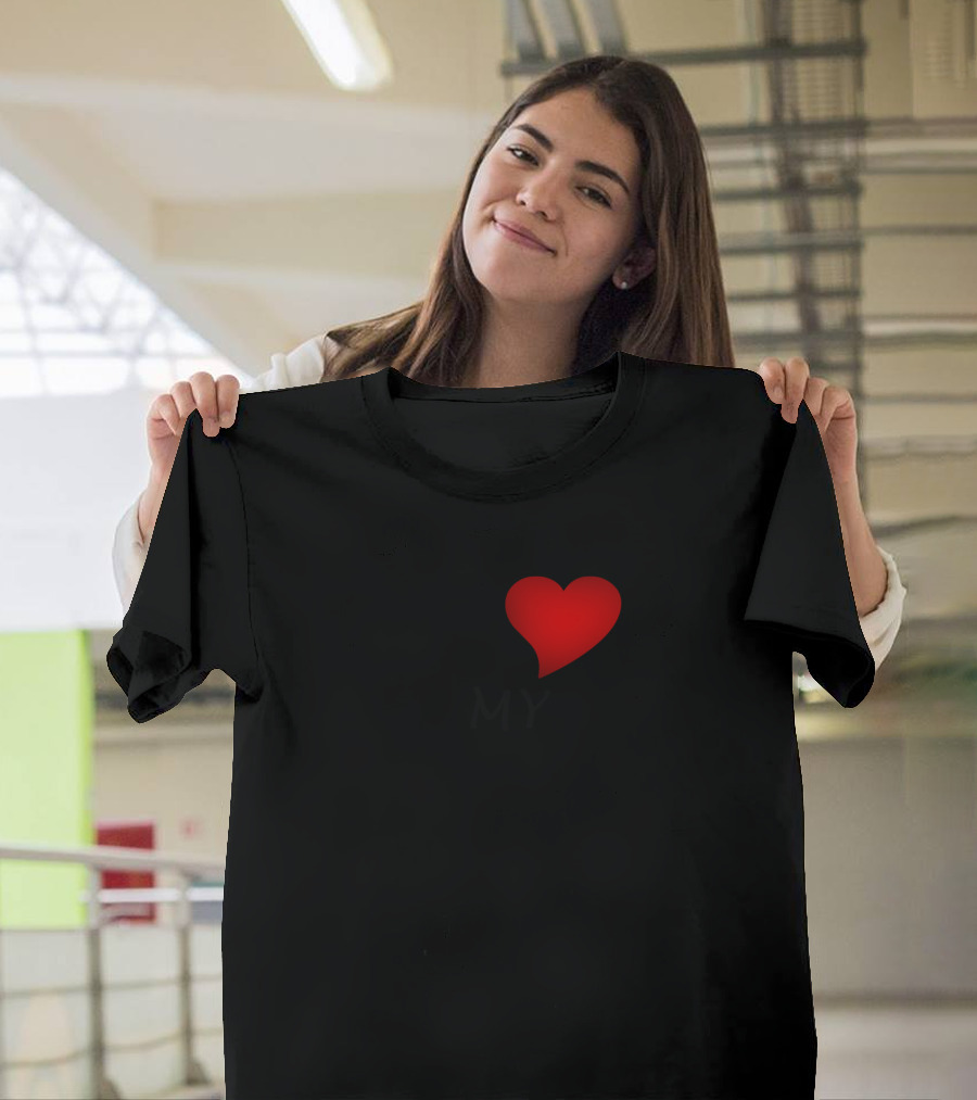 I Love My Big Sisters Heart T-Shirt