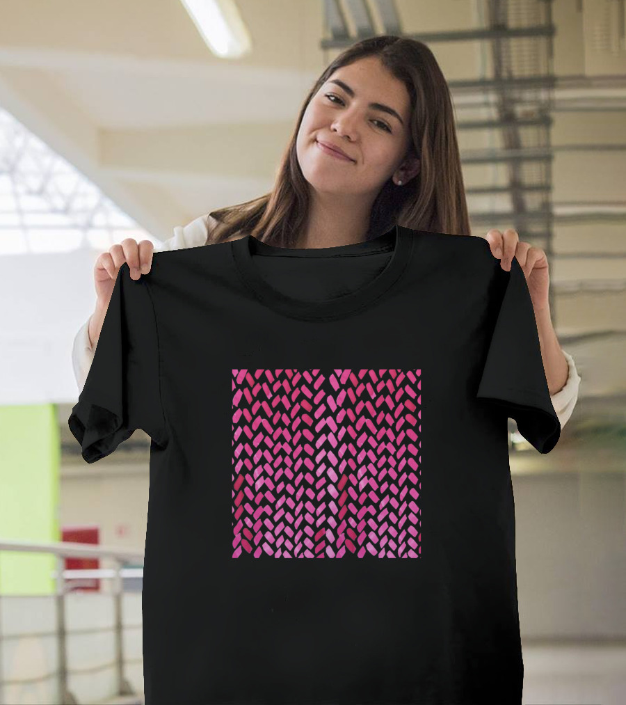 Cute Pink Watercolor Knitting Patternombre T-Shirt
