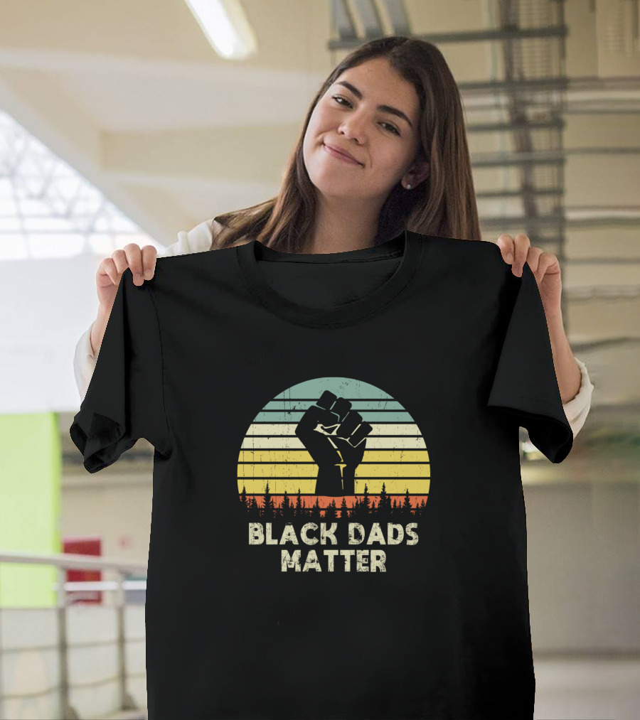 Black Dads Matter Raised Fist Symbol Retro Forest Background T-Shirt