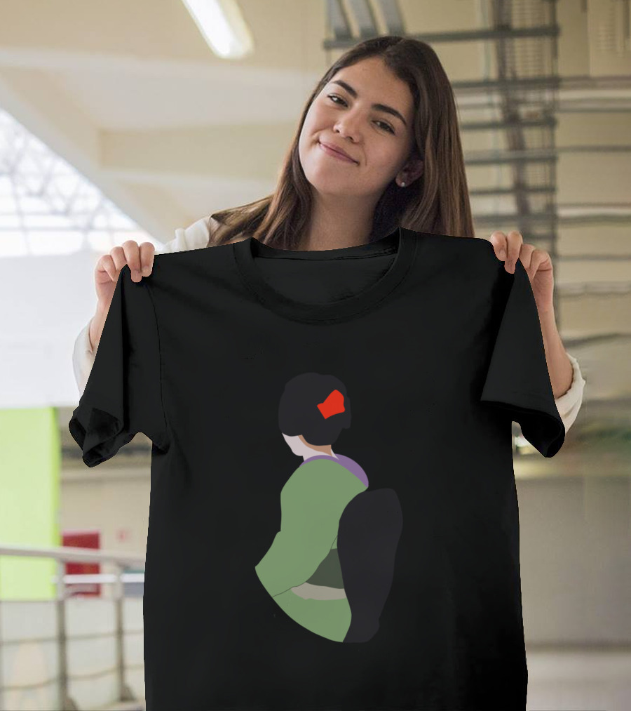 Geisha Sitting in Traditional Attire with Red Hairpiece T-Shirt