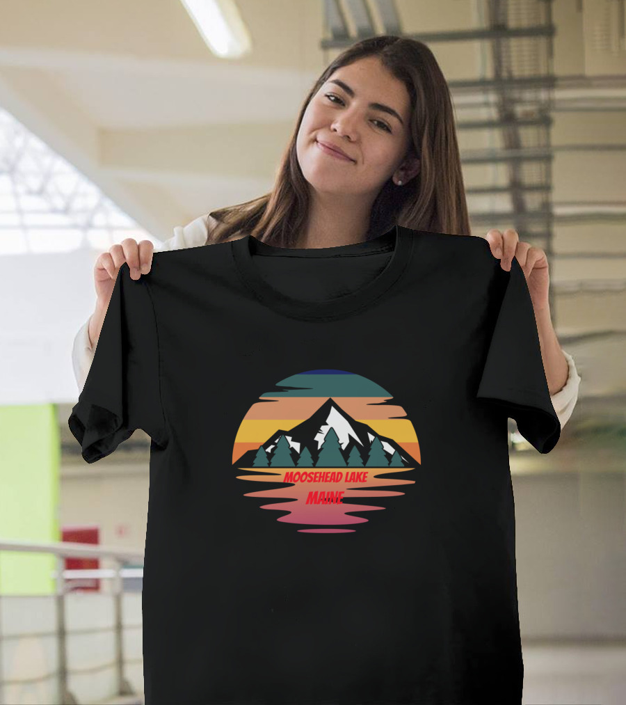 Moosehead Lake Maine Mountain Sunset for Lake Vacation Enthusiasts T-Shirt