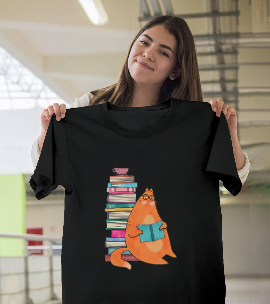 Orange Cat Reading Next To Towering Stack Of Books And Teacup T-Shirt