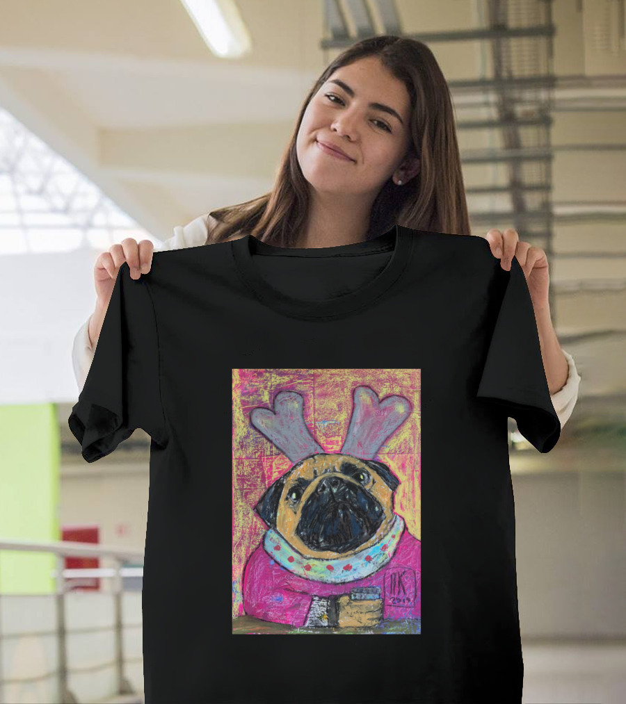 Drinking Pug Reindeer Antlers Colorful T-Shirt