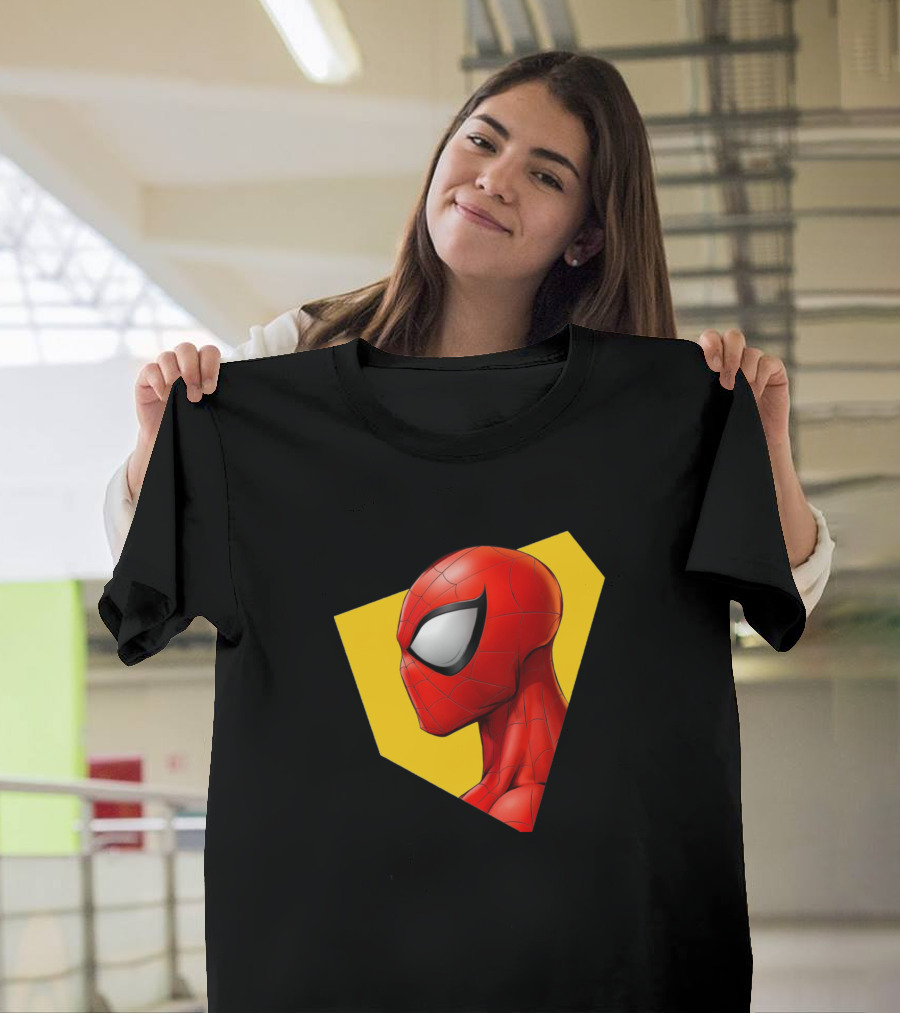 Spiderman Classic Mask Icon Yellow Geometric Background T-Shirt